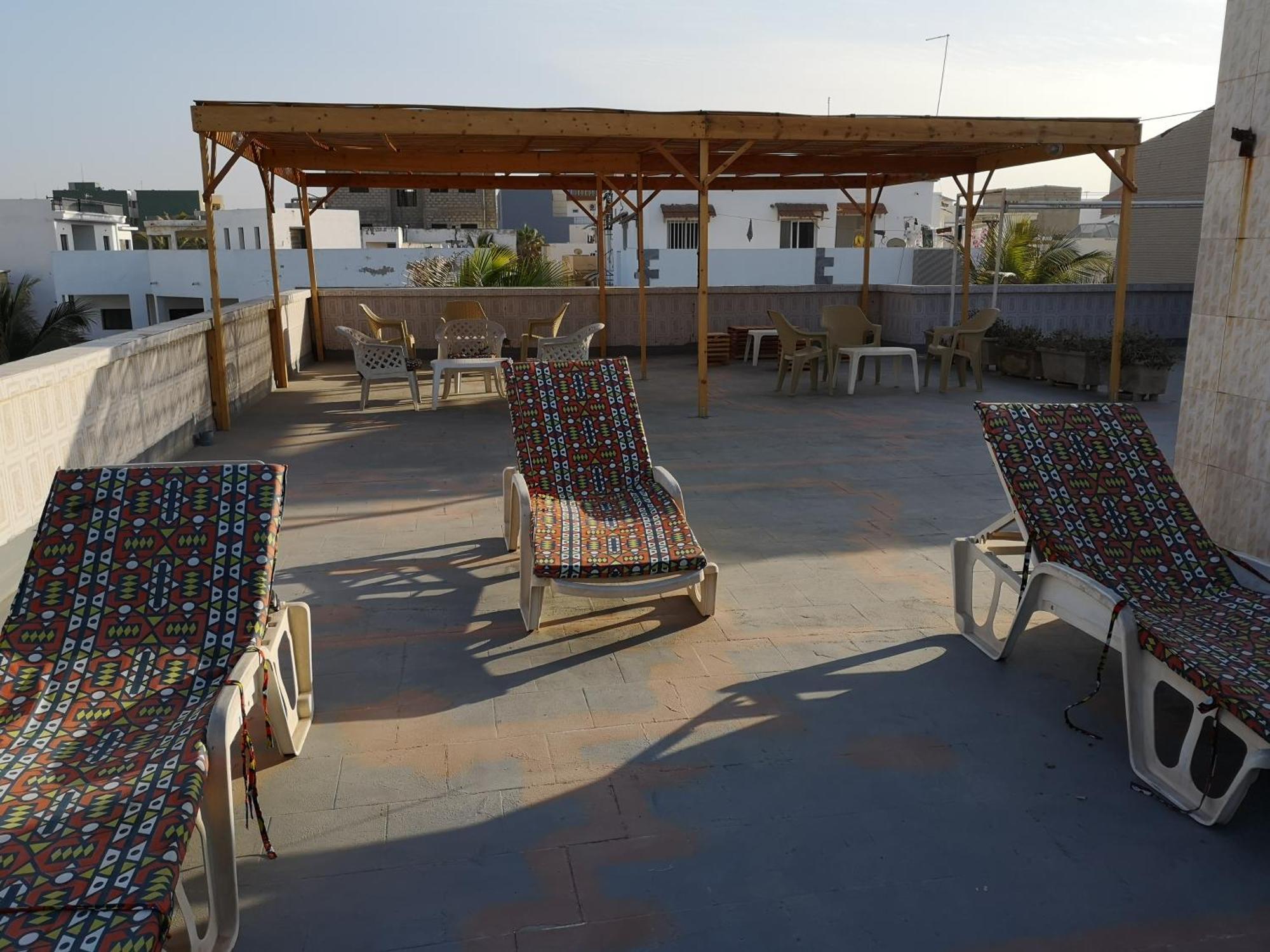 Auberge Keur Diame Дакар Экстерьер фото