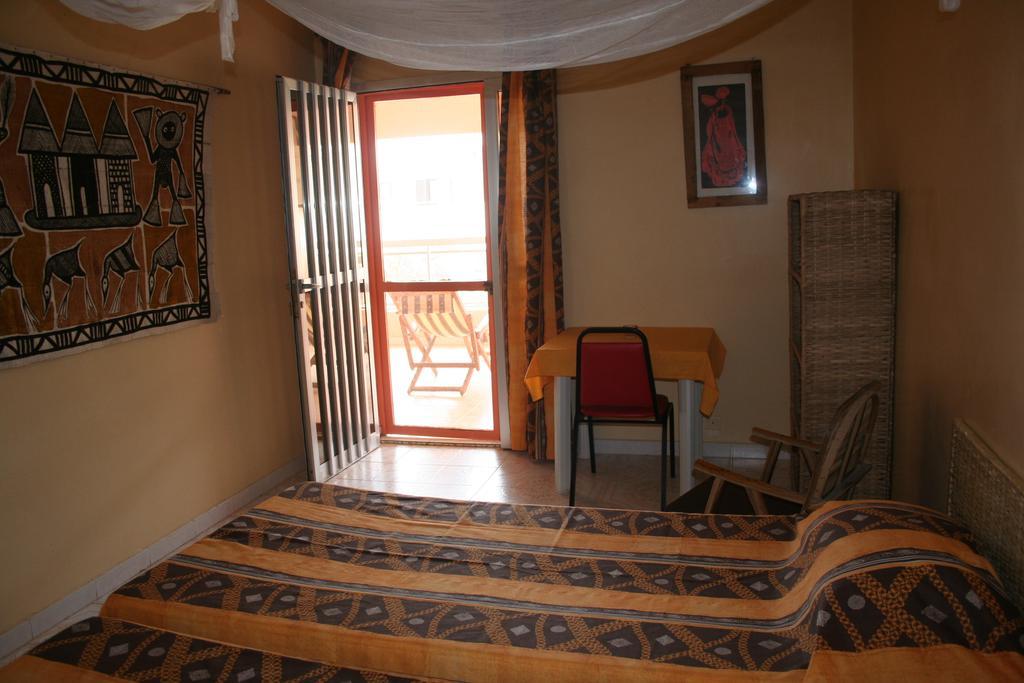 Auberge Keur Diame Дакар Экстерьер фото