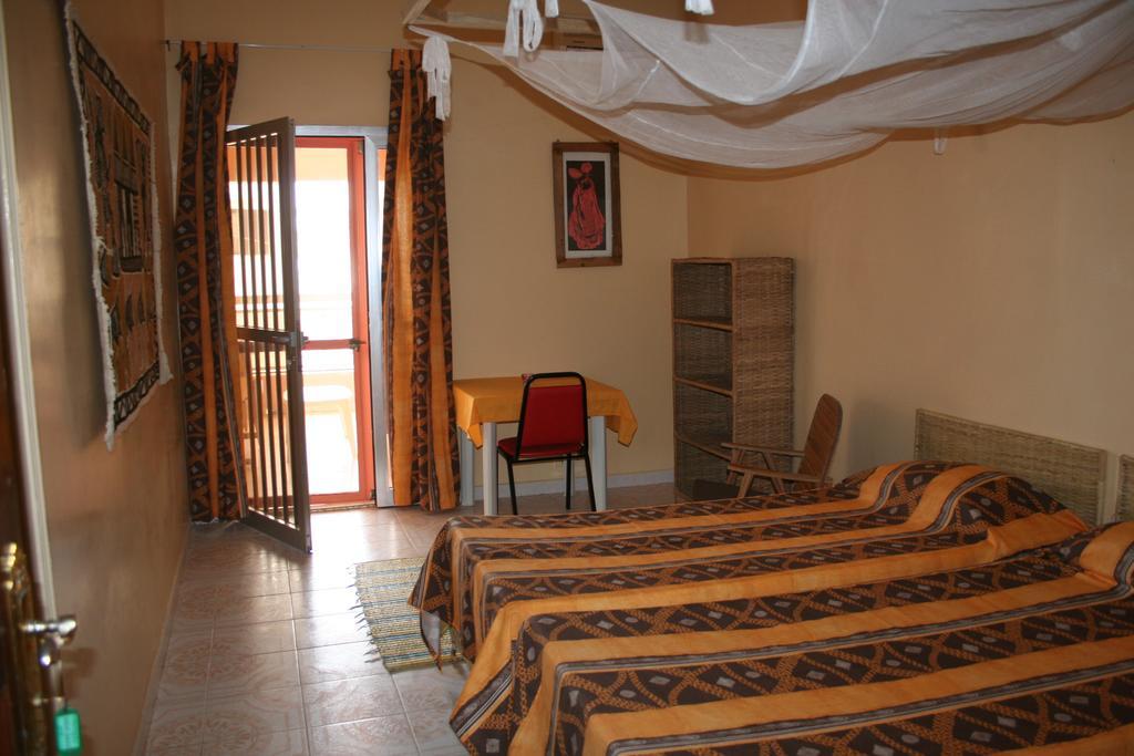 Auberge Keur Diame Дакар Экстерьер фото