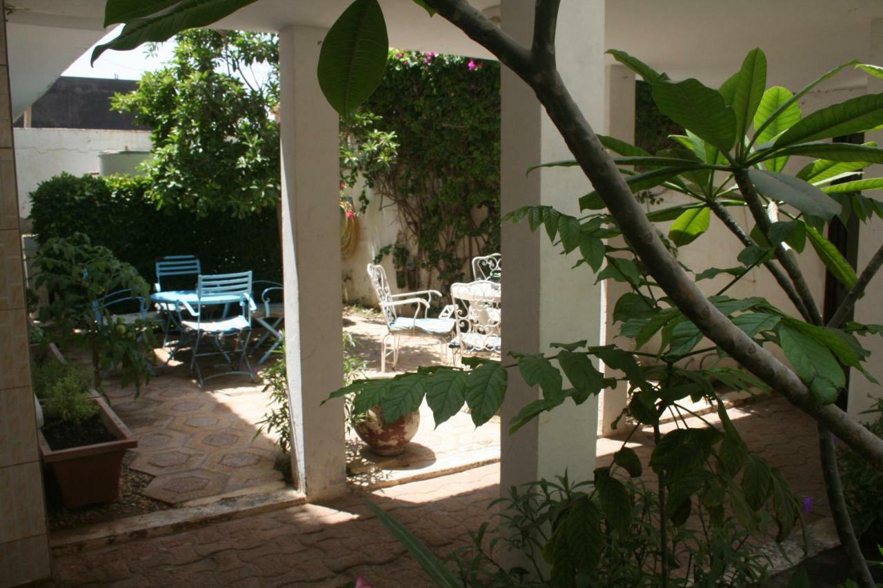 Auberge Keur Diame Дакар Экстерьер фото